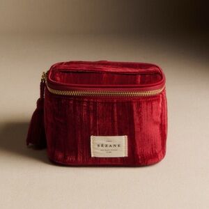 *NWOT* Sézane Mini Vanity Case Crushed Velvet Red